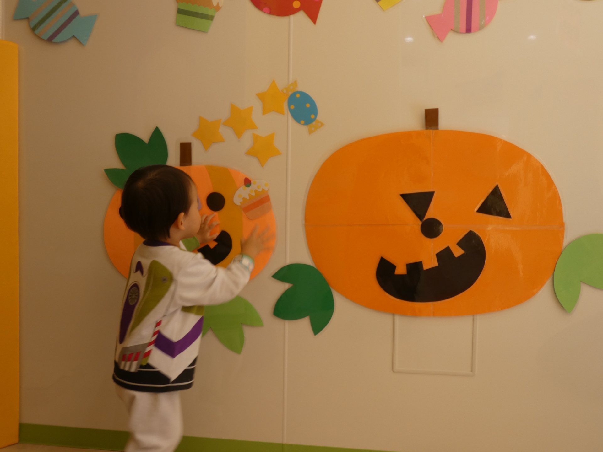21ハロウィン祭りを行いました お知らせ 保育ルーム フロール 藤沢市善行の小規模保育施設
